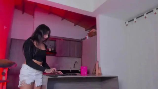 Image 8 of valeriabunny Stream on Chaturbate on 2 days ago