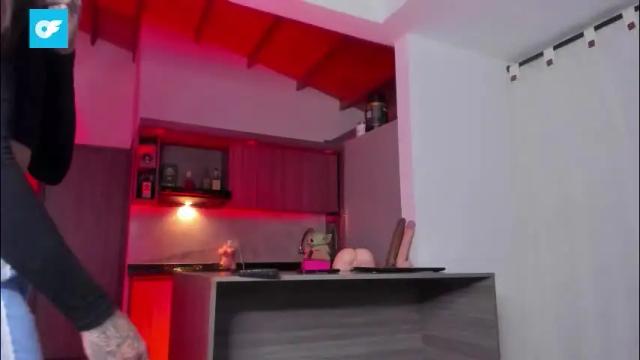 Image 4 of valeriabunny Stream on Chaturbate on 4 months ago