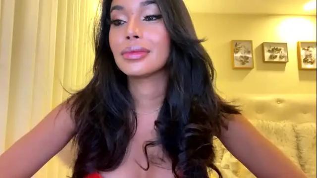 Image 12 of valeriadion Stream on Chaturbate on 21 days ago