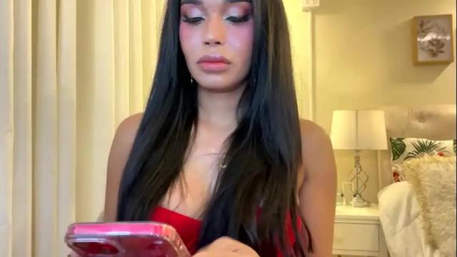 Image 3 of valeriadion Stream on Chaturbate on 12 days ago