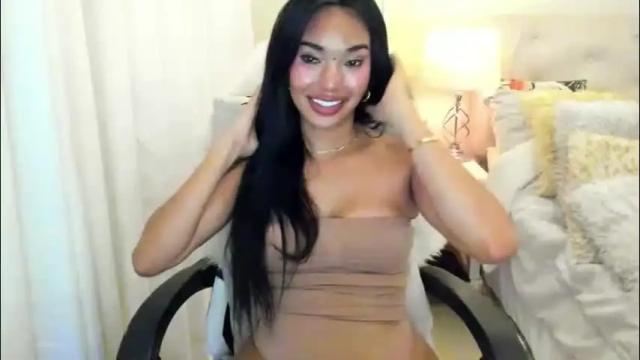 Image 10 of valeriadion Stream on Chaturbate on 1 month ago