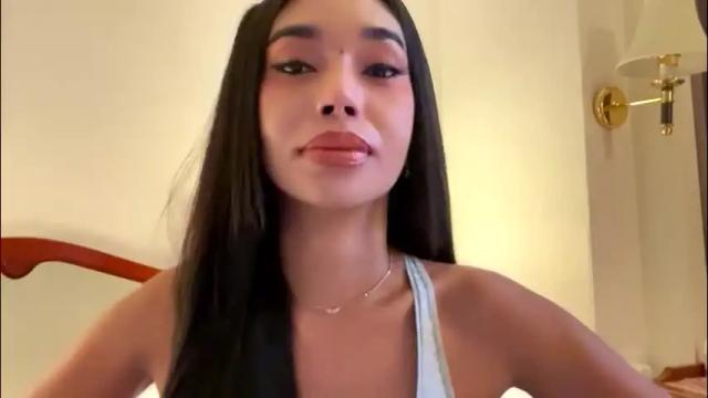 Image 12 of valeriadion Stream on Chaturbate on 1 month ago