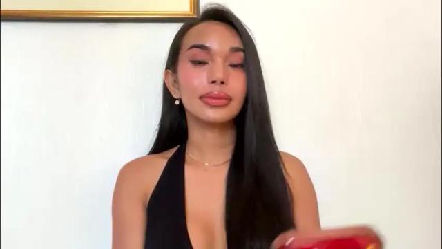 Image 2 of valeriadion Stream on Chaturbate on 21 days ago
