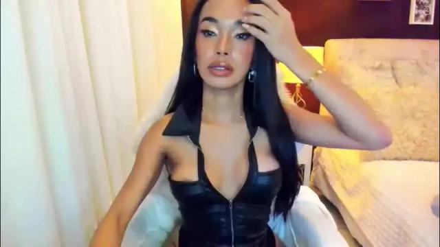 Image 10 of valeriadion Stream on Chaturbate on 2 months ago