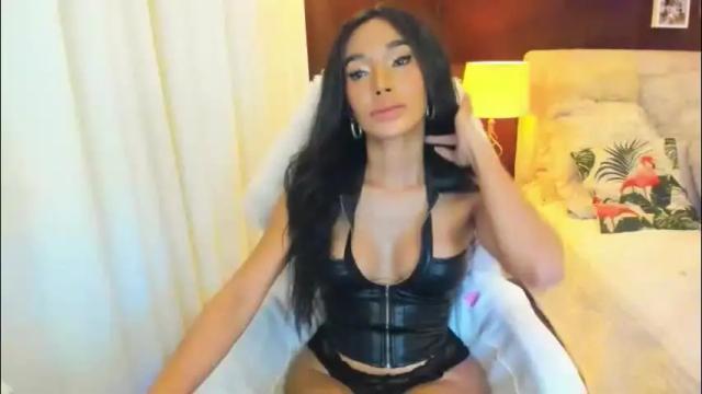 Image 3 of valeriadion Stream on Chaturbate on 2 months ago