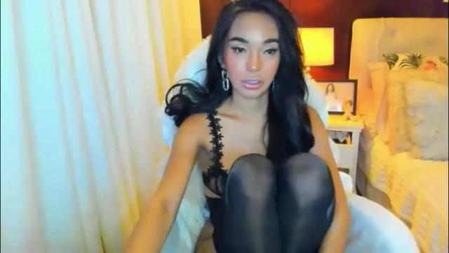 Image 6 of valeriadion Stream on Chaturbate on 2 months ago