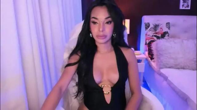 Image 7 of valeriadion Stream on Chaturbate on 24 days ago