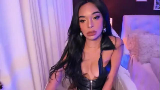 Image 10 of valeriadion Stream on Chaturbate on 12 days ago