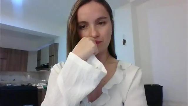 Image 8 of valeriafrannco Stream on Chaturbate on 11 days ago