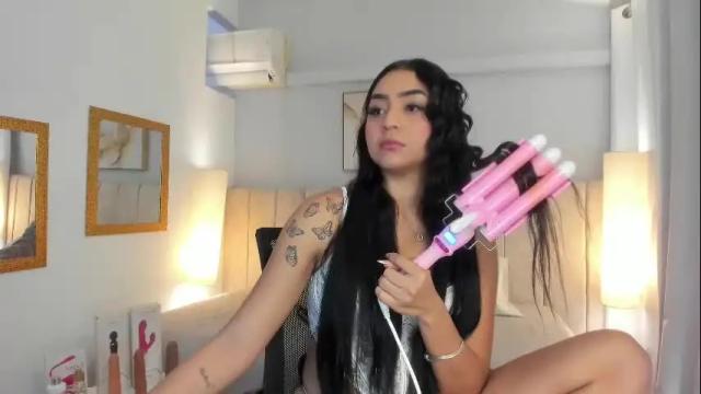 Image 10 of valeriaqueen8 Stream on Chaturbate on 1 month ago
