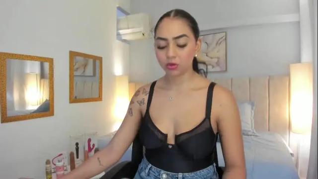 Thumbnail 2, valeriaqueen8's Stream at Chaturbate, 1 month ago