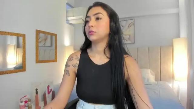 Image 11 of valeriaqueen8 Stream on Chaturbate on 1 month ago