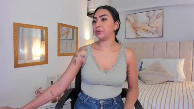 Image 4 of valeriaqueen8 Stream on Chaturbate on 21 days ago