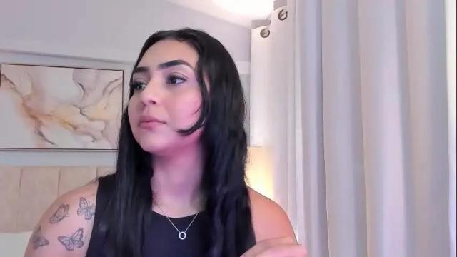Image 3 of valeriaqueen8 Stream on Chaturbate on 9 days ago