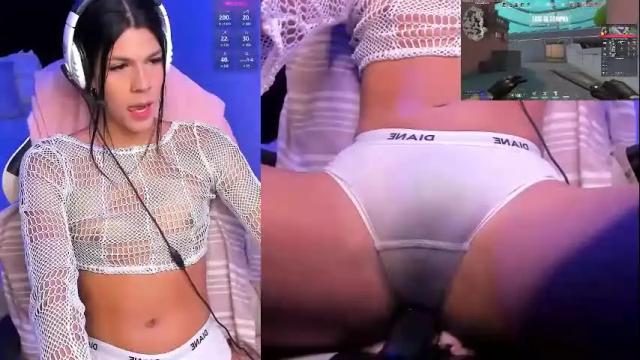 Image 4 of valeriatorres_ Stream on Chaturbate on 7 months ago