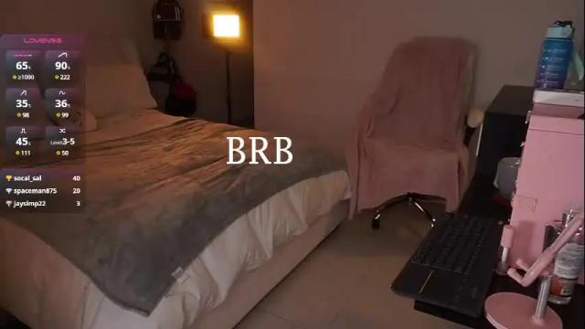 Image 8 of valerie07 Stream on Chaturbate on 6 days ago