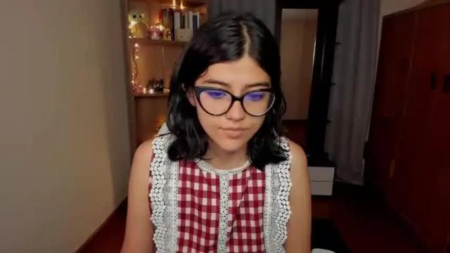 Image 4 of valerie__sky Stream on Chaturbate on 16 months ago