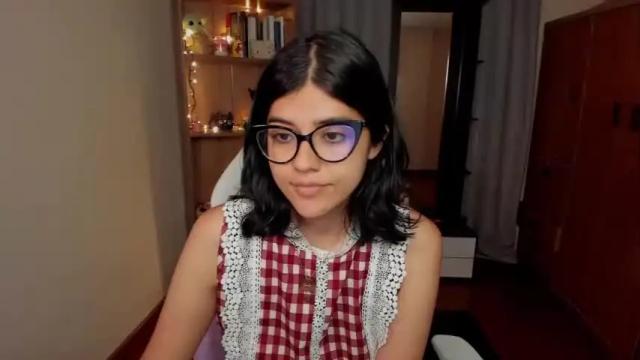 Image 6 of valerie__sky Stream on Chaturbate on 16 months ago