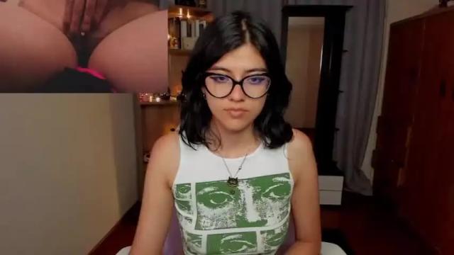 Image 6 of valerie__sky Stream on Chaturbate on 16 months ago