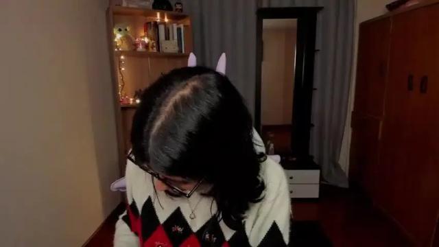Image 10 of valerie__sky Stream on Chaturbate on 16 months ago