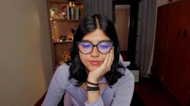 Image 2 of valerie__sky Stream on Chaturbate on 16 months ago