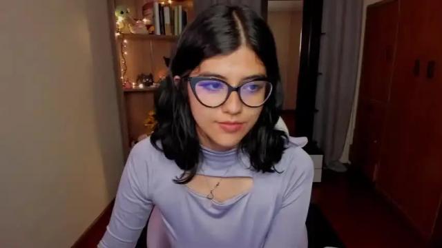 Image 3 of valerie__sky Stream on Chaturbate on 16 months ago