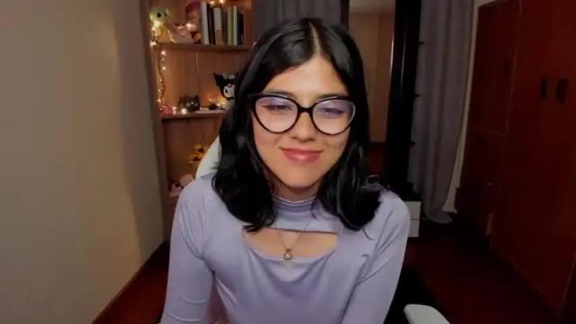 Image 4 of valerie__sky Stream on Chaturbate on 16 months ago