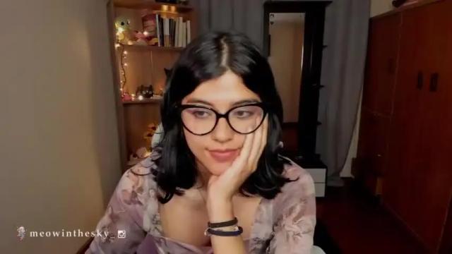 Image 11 of valerie__sky Stream on Chaturbate on 16 months ago