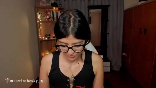Image 4 of valerie__sky Stream on Chaturbate on 17 months ago