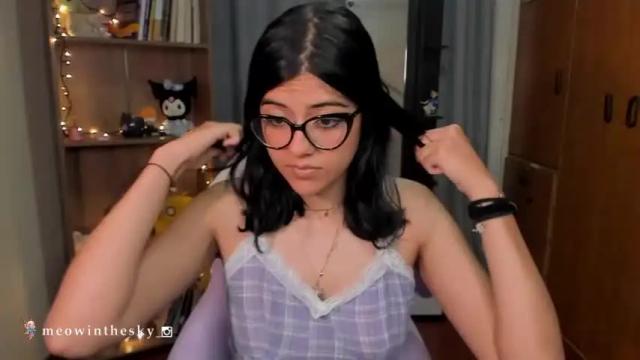 Image 10 of valerie__sky Stream on Chaturbate on 14 months ago