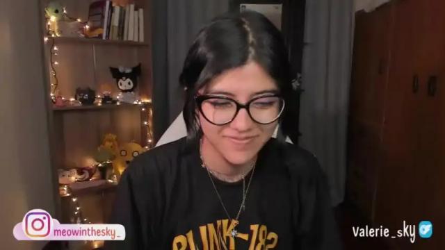 Image 4 of valerie__sky Stream on Chaturbate on 14 months ago