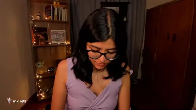 Image 3 of valerie__sky Stream on Chaturbate on 14 months ago