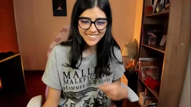 Image 12 of valerie__sky Stream on Chaturbate on 1 month ago