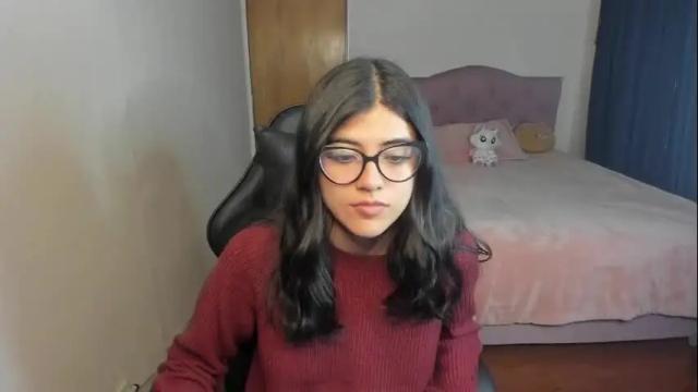 Image 10 of valerie__sky Stream on Chaturbate on 21 days ago
