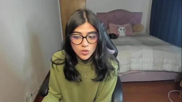 Image 12 of valerie__sky Stream on Chaturbate on 17 days ago