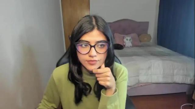 Image 3 of valerie__sky Stream on Chaturbate on 17 days ago