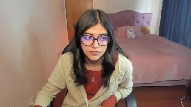 Image 4 of valerie__sky Stream on Chaturbate on 16 days ago