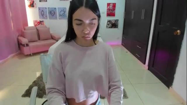 Image 4 of valerie_fox18 Stream on Chaturbate on 2 months ago