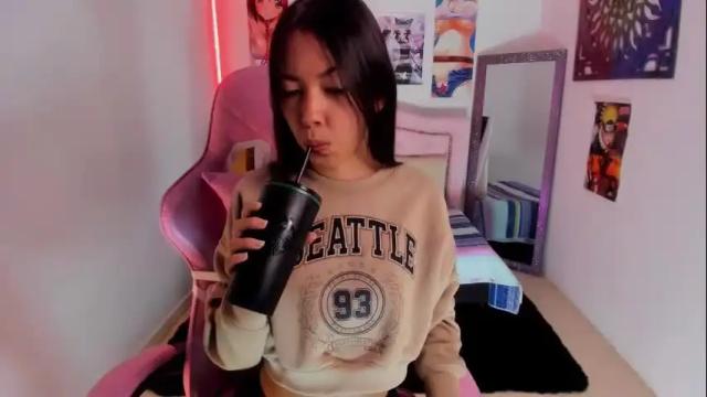 Image 7 of valerie_fox18 Stream on Chaturbate on 1 month ago