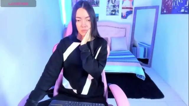 Image 3 of valerie_fox18 Stream on Chaturbate on 1 month ago
