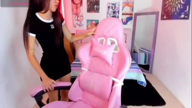 Image 12 of valerie_fox18 Stream on Chaturbate on 1 month ago