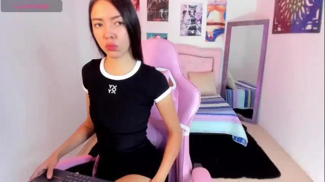 Image 6 of valerie_fox18 Stream on Chaturbate on 1 month ago