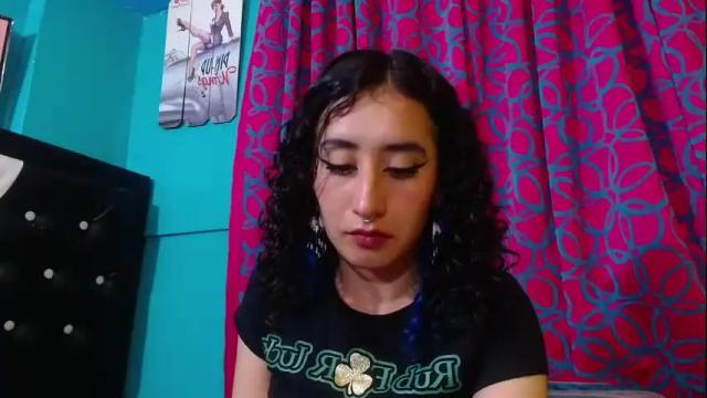 Image 12 of valerie_mase Stream on Chaturbate on 1 month ago
