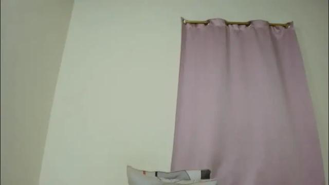 Image 7 of valerie_rouse Stream on Chaturbate on 2 months ago