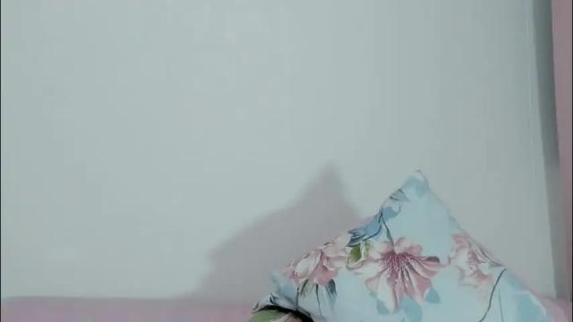 Image 3 of valerie_rouse Stream on Chaturbate on 1 month ago