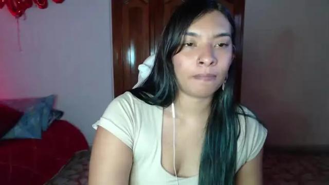 Image 3 of valerie_shaira Stream on Chaturbate on 20 months ago