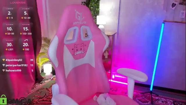 Image 7 of valerie_woods Stream on Chaturbate on 4 months ago