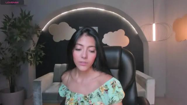 Image 2 of valeriedalton_ Stream on Chaturbate on 14 months ago