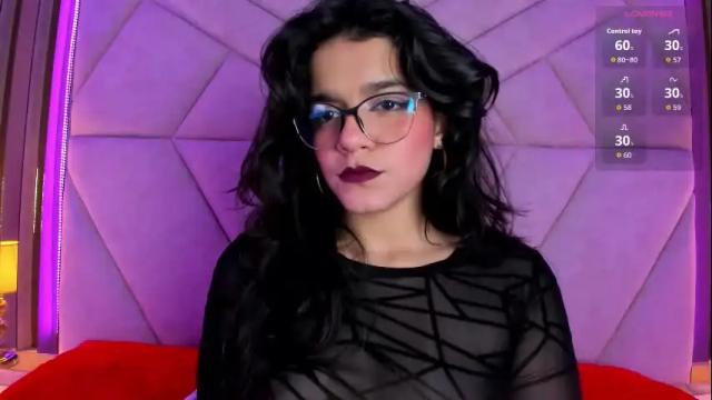Image 8 of valeriekay_ Stream on Chaturbate on 2 months ago