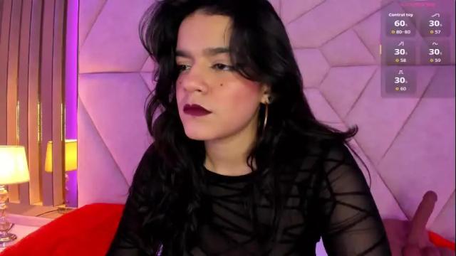 Image 4 of valeriekay_ Stream on Chaturbate on 1 month ago
